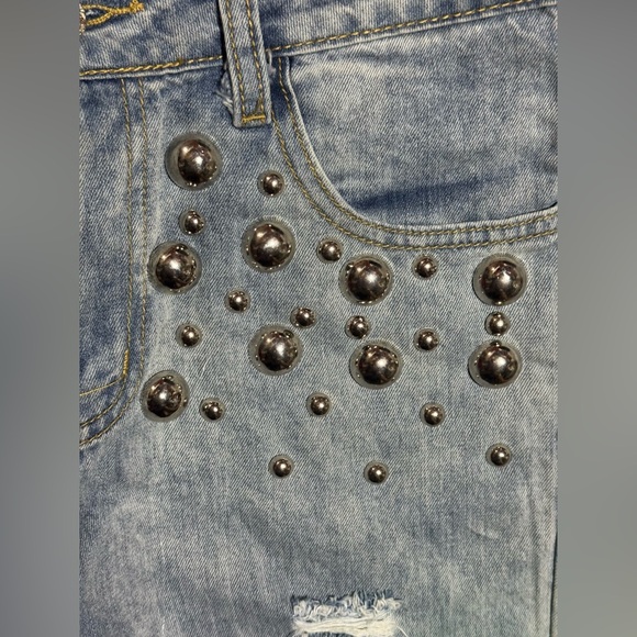 Vintage Red and Green Embellished Skinny Jeans - Picture 3 of 6